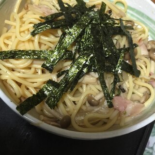 キノコたっぷり 香味シャンタンのパスタ